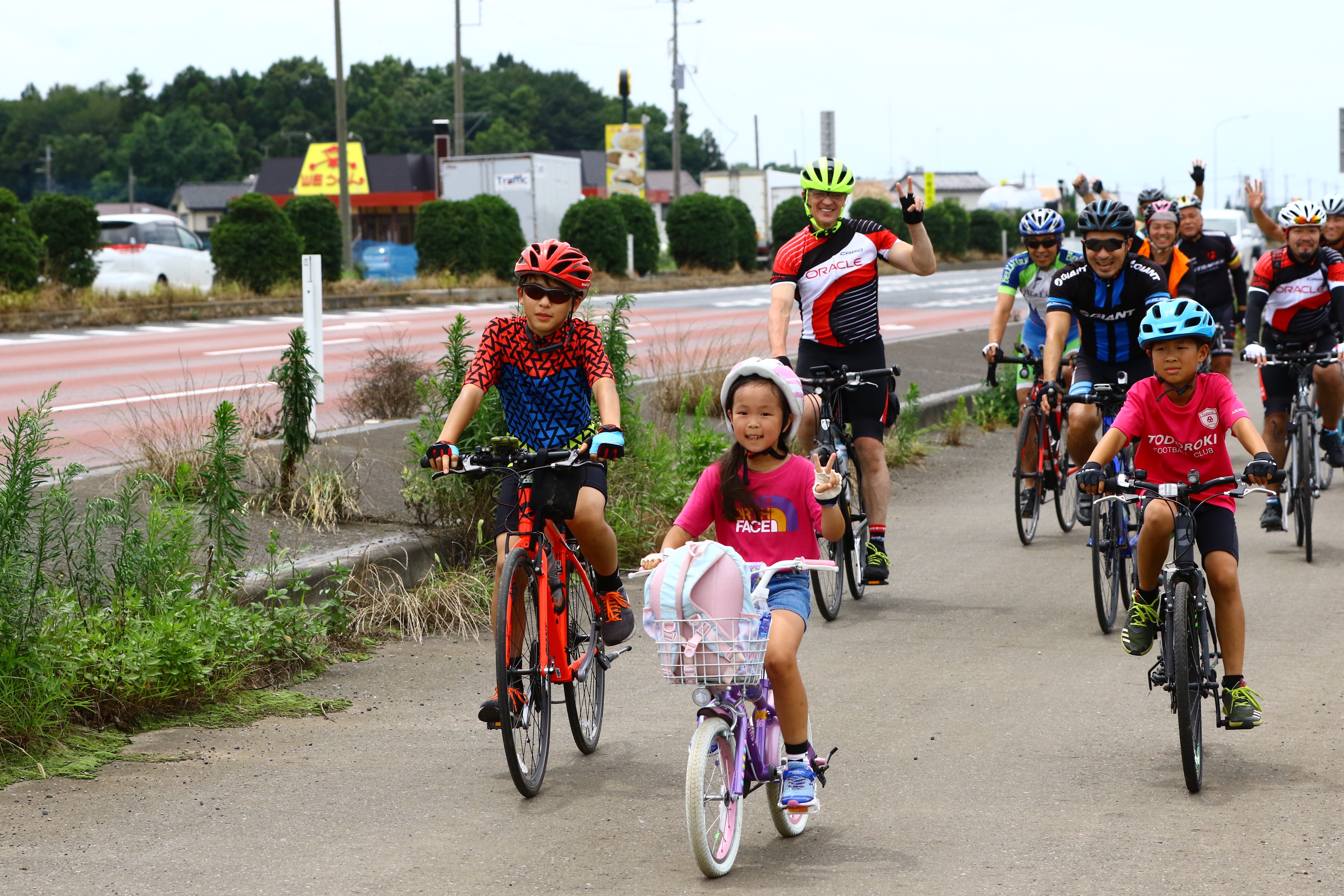 2018 kids and adults riding